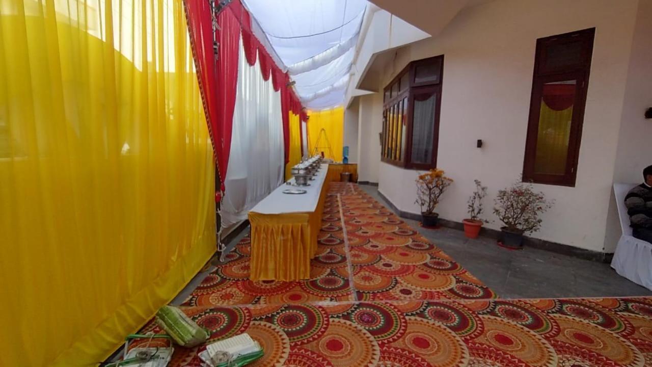 Mauji'S Villa Hotel & Guest House Allāhābād Junction 外观 照片
