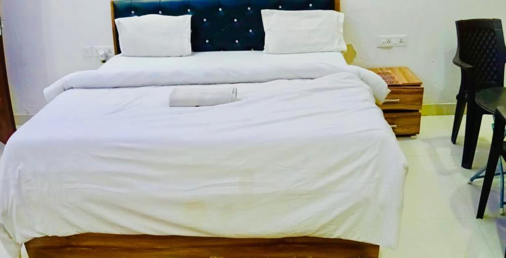 Mauji'S Villa Hotel & Guest House Allāhābād Junction 外观 照片