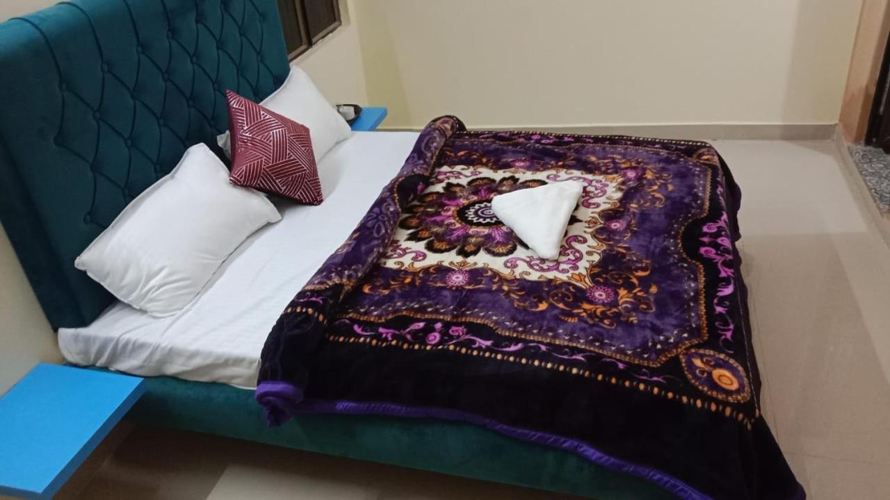 Mauji'S Villa Hotel & Guest House Allāhābād Junction 外观 照片