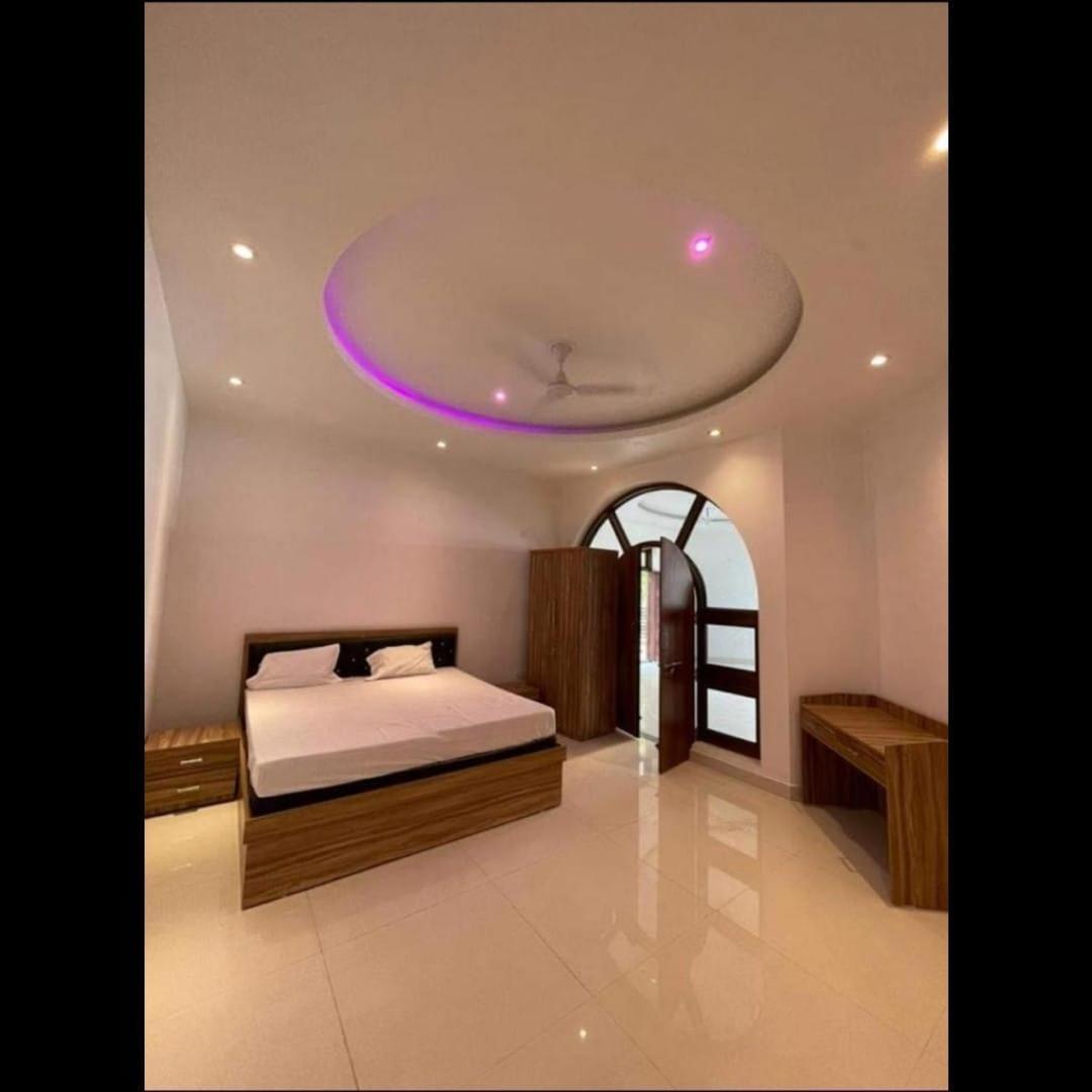 Mauji'S Villa Hotel & Guest House Allāhābād Junction 外观 照片