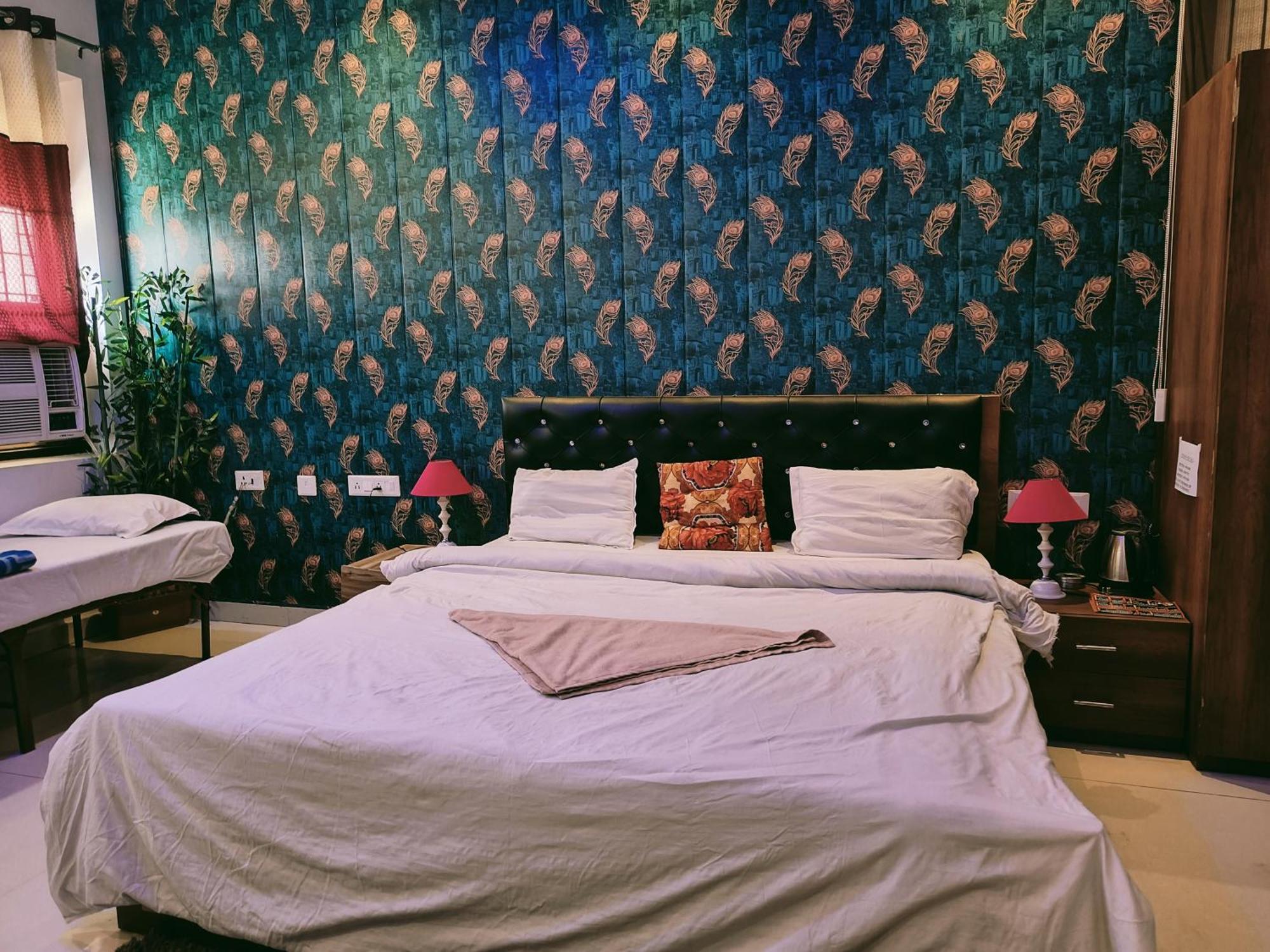 Mauji'S Villa Hotel & Guest House Allāhābād Junction 外观 照片