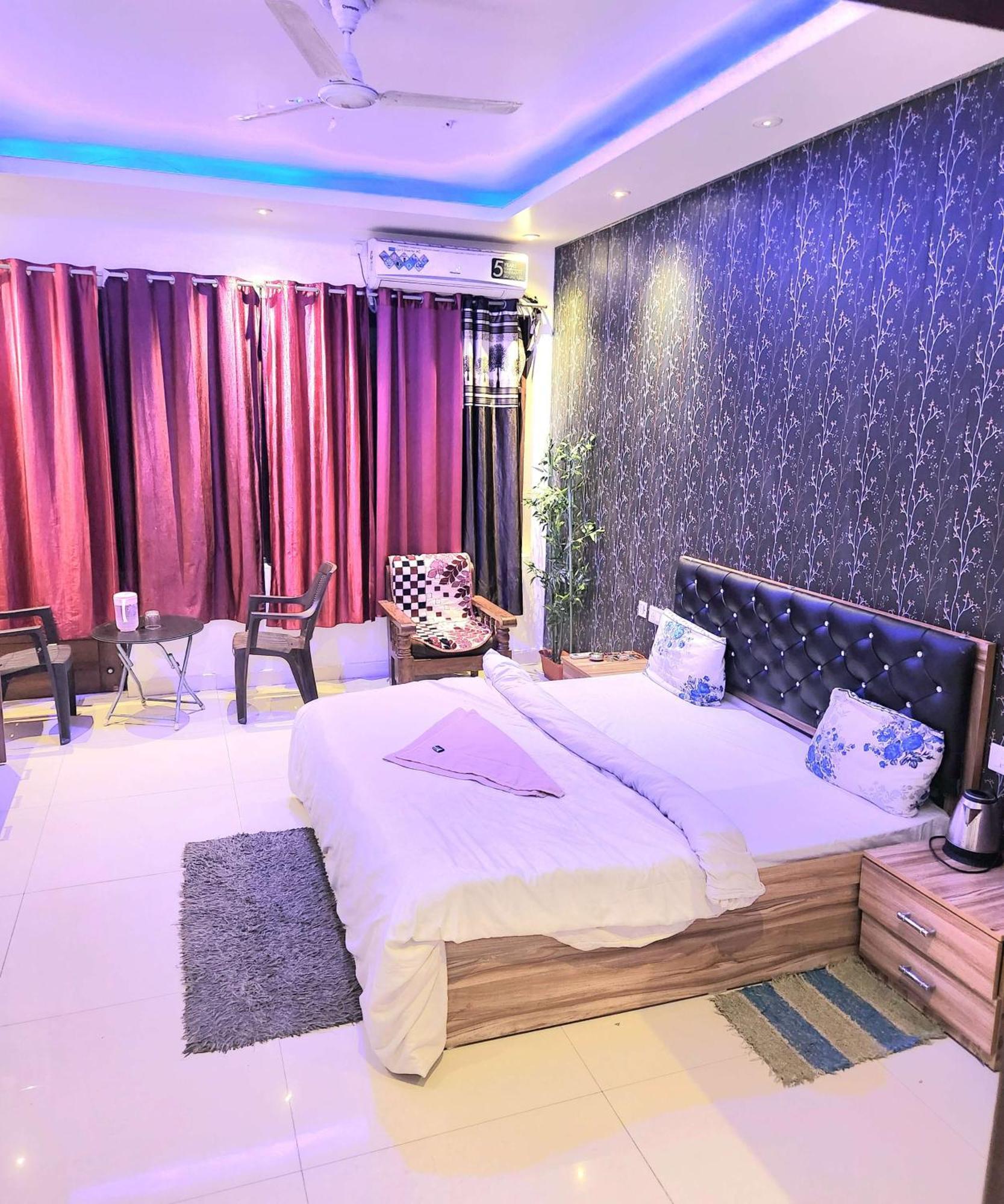 Mauji'S Villa Hotel & Guest House Allāhābād Junction 外观 照片